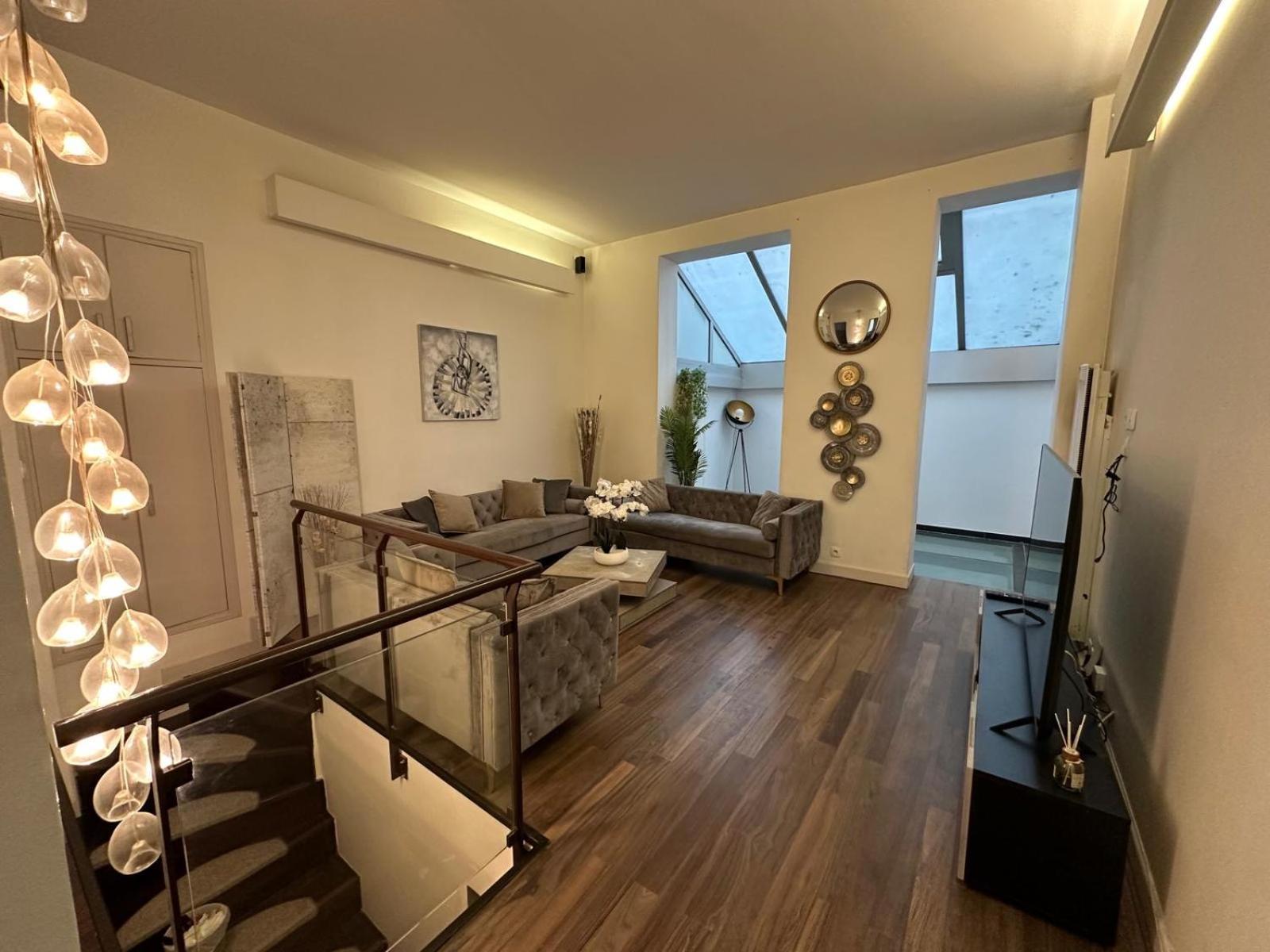 פריז Les Champs Elysees-125M2 Modern And Spacious מראה חיצוני תמונה
